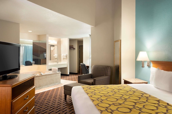 Imagen de la habitación del Hotel Baymont By Wyndham Warrenton, Warrenton. Foto 12