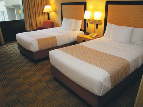 Imagen de la habitación del Hotel Baymont By Wyndham White Plains - Elmsford. Foto 3