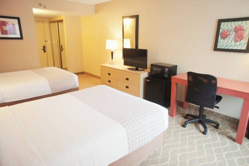 Imagen de la habitación del Hotel Baymont By Wyndham White Plains - Elmsford. Foto 5