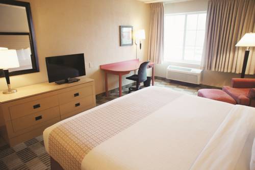 Imagen de la habitación del Hotel Baymont By Wyndham White Plains - Elmsford. Foto 8