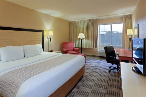 Imagen de la habitación del Hotel Baymont By Wyndham White Plains - Elmsford. Foto 11