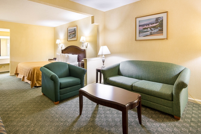 Imagen de la habitación del Hotel Baymont By Wyndham Williamsburg. Foto 13