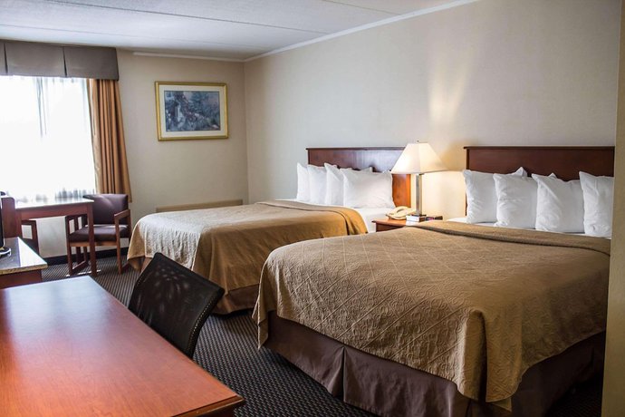 Imagen de la habitación del Hotel Baymont By Wyndham Youngstown. Foto 7