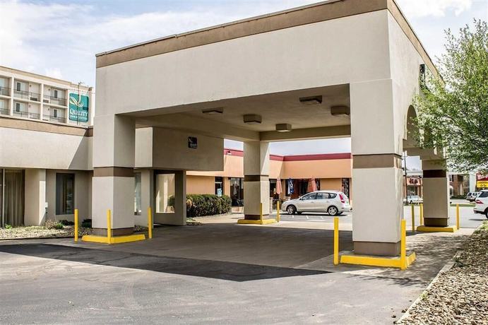 Imagen general del Hotel Baymont By Wyndham Youngstown. Foto 2