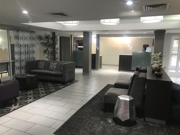 Imagen de los interiores del Hotel Baymont Inn And Suites Springfield I-44. Foto 8
