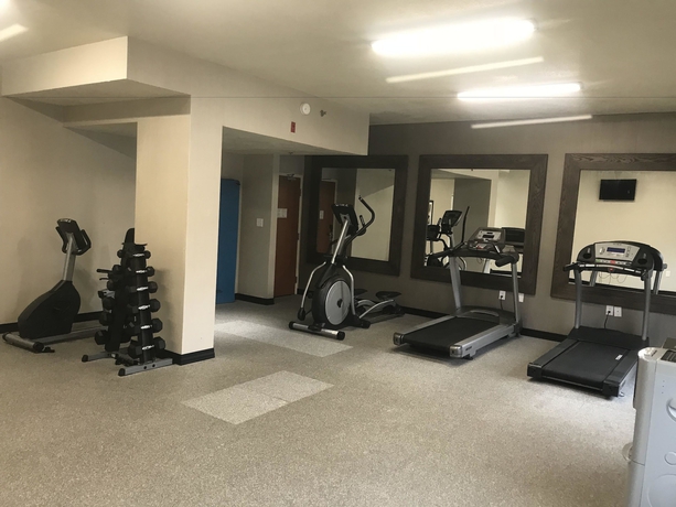 Imagen de los interiores del Hotel Baymont Inn And Suites Springfield I-44. Foto 12