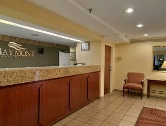 Imagen de los interiores del Hotel Baymont Inn And Suites Wilmington. Foto 8