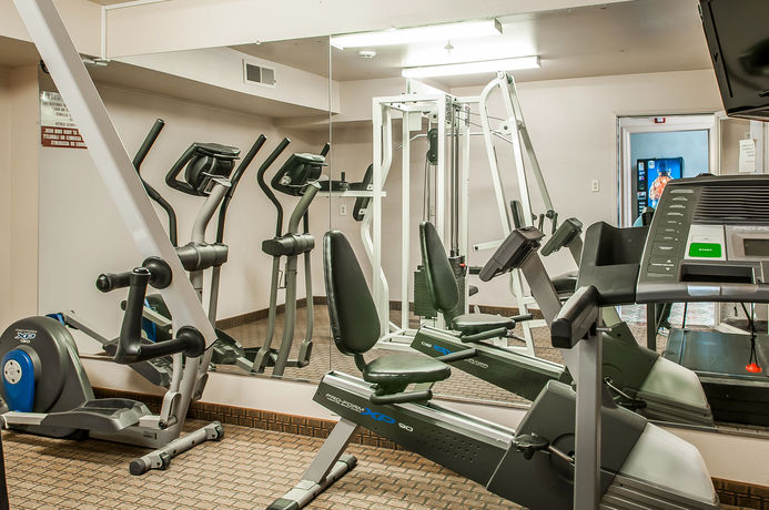 Imagen de los interiores del Hotel Baymont Inn By Wyndham Farmington. Foto 14