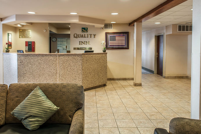 Imagen de los interiores del Hotel Baymont Inn By Wyndham Farmington. Foto 15