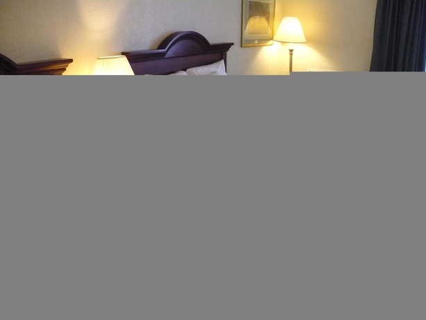 Imagen de la habitación del Hotel Baymont Inn & Suites Sarasota. Foto 7