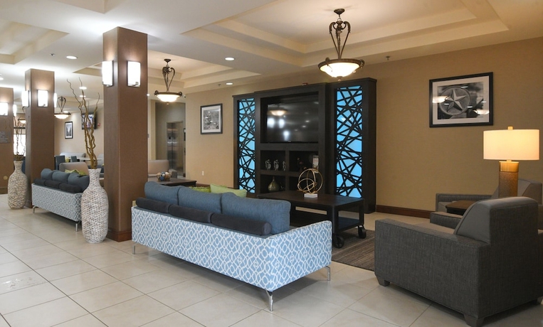 Imagen de los interiores del Hotel Baymont Inn & Suites by Wyndham Glen Rose. Foto 19
