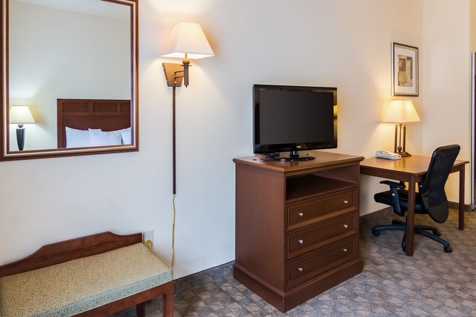 Imagen de la habitación del Hotel Baymont Inn & Suites by Wyndham Glen Rose. Foto 16