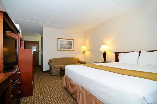 Imagen de la habitación del Hotel Baymont Inn & Suites by Wyndham Lafayette / Purdue Area. Foto 5