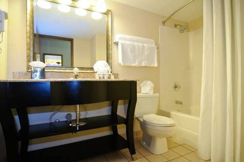 Imagen de la habitación del Hotel Baymont Inn & Suites by Wyndham Lafayette / Purdue Area. Foto 7