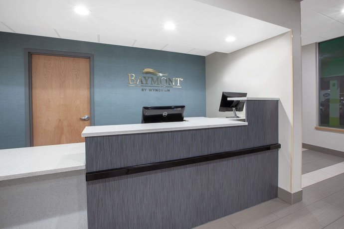 Imagen de los interiores del Hotel Baymont Inn and Suites Grand Rapids Near Downtown. Foto 10