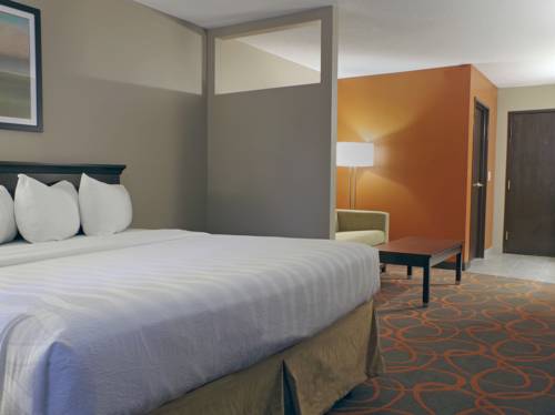 Imagen de la habitación del Hotel Baymont Inn and Suites O\'Fallon St. Louis Area. Foto 4