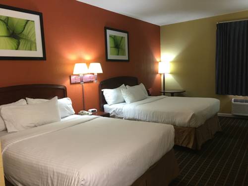 Imagen de la habitación del Hotel Baymont Inn and Suites O\'Fallon St. Louis Area. Foto 11