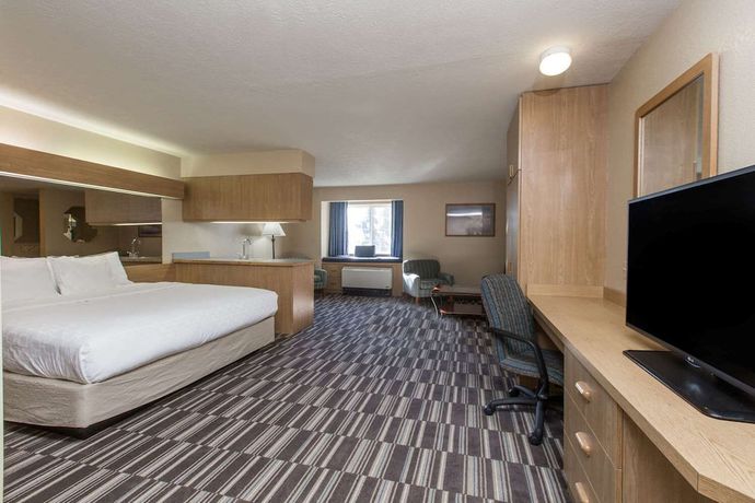 Imagen de la habitación del Hotel Baymont Inn and Suites by Wyndham Anchorage Airport. Foto 6