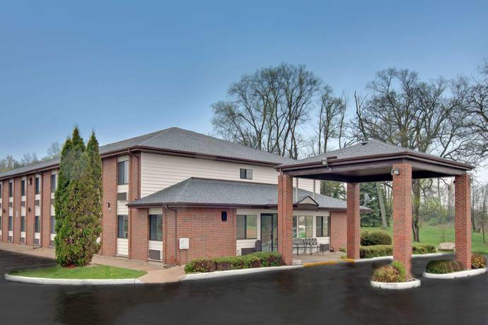 Imagen general del Hotel Baymont Inn and Suites by Wyndham Richmond. Foto 2