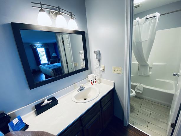 Imagen de la habitación del Hotel Baymont by Wyndham Albany at Albany Mall. Foto 4