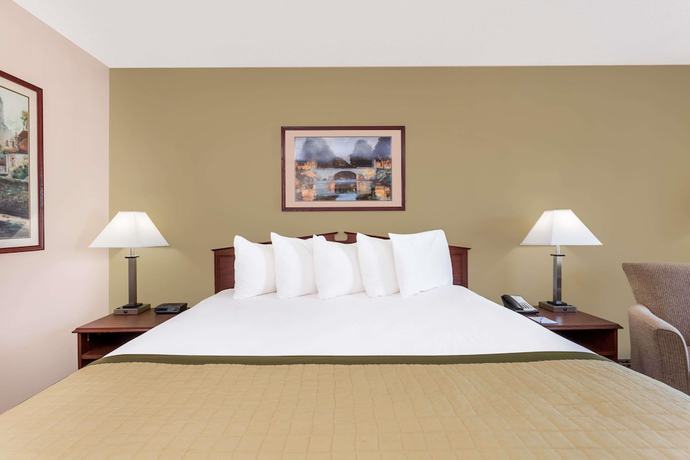 Imagen de la habitación del Hotel Baymont by Wyndham Albany at Albany Mall. Foto 5