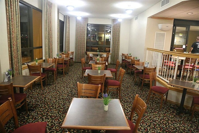 Imagen del bar/restaurante del Hotel Baymont by Wyndham Amarillo East. Foto 2