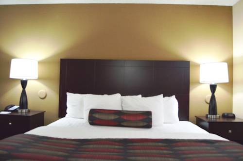 Imagen de la habitación del Hotel Baymont by Wyndham Ardmore I-35. Foto 6