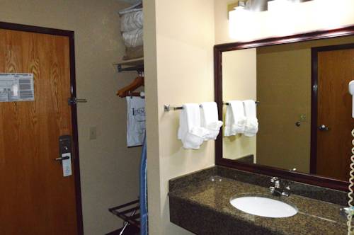 Imagen de la habitación del Hotel Baymont by Wyndham Ardmore I-35. Foto 16