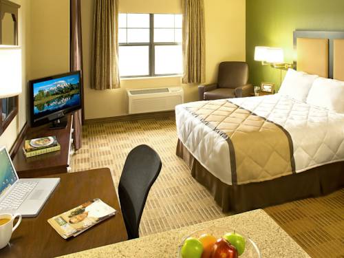 Imagen de la habitación del Hotel Baymont by Wyndham Auburn Hills South. Foto 11