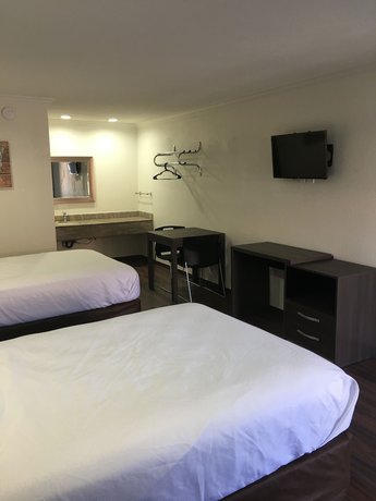 Imagen de la habitación del Hotel Baymont by Wyndham Bakersfield. Foto 15