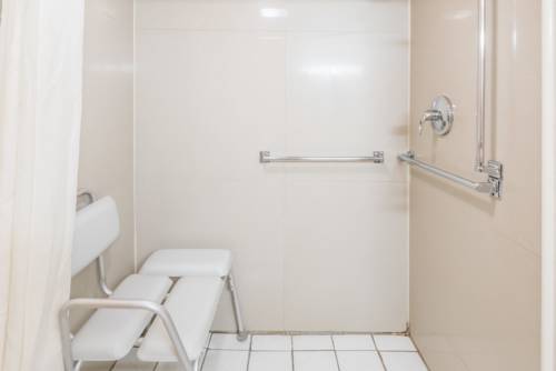 Imagen de la habitación del Hotel Baymont by Wyndham Batavia - Darien Lake. Foto 13