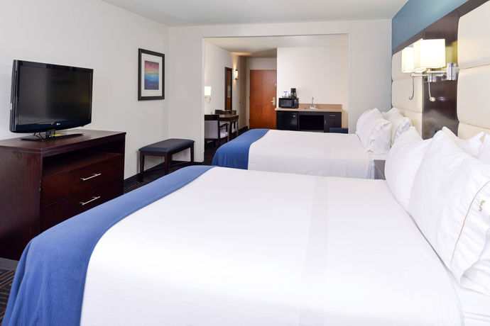 Imagen de los exteriores del Hotel Baymont by Wyndham Bessemer. Foto 9