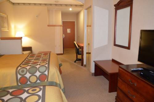 Imagen de la habitación del Hotel Baymont by Wyndham Budd Lake. Foto 7