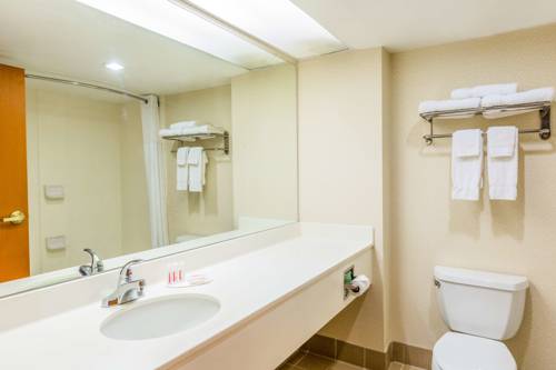 Imagen de la habitación del Hotel Baymont by Wyndham Budd Lake. Foto 8
