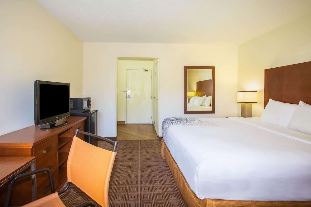 Imagen de la habitación del Hotel Baymont by Wyndham Columbia, MO. Foto 8