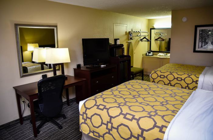 Imagen de la habitación del Hotel Baymont by Wyndham Columbus GA. Foto 10
