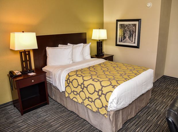 Imagen de la habitación del Hotel Baymont by Wyndham Columbus GA. Foto 14