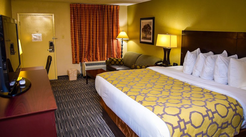 Imagen de la habitación del Hotel Baymont by Wyndham Columbus GA. Foto 17