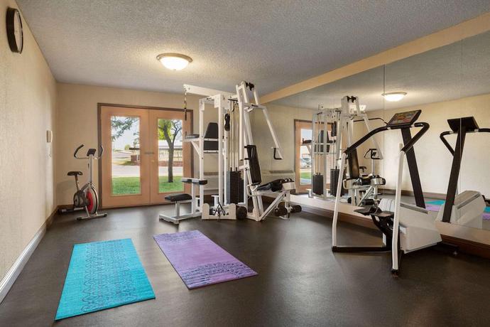 Imagen general del Hotel Baymont by Wyndham Cortez. Foto 2