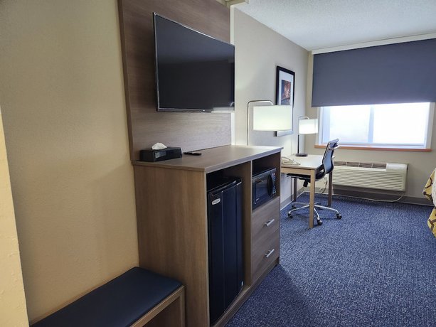 Imagen de la habitación del Hotel Baymont by Wyndham Davenport. Foto 7