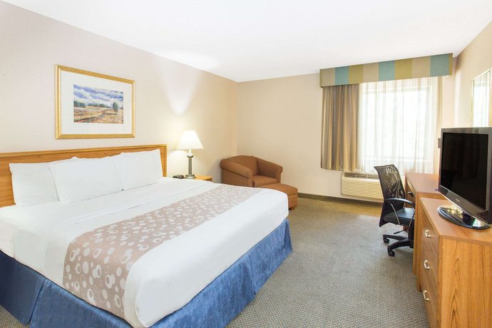 Imagen de la habitación del Hotel Baymont by Wyndham Davenport. Foto 16