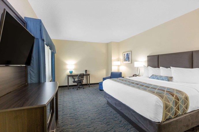 Imagen de la habitación del Hotel Baymont by Wyndham Des Moines Airport. Foto 14