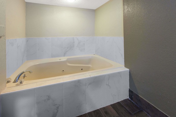 Imagen de la habitación del Hotel Baymont by Wyndham Downtown Detroit. Foto 15