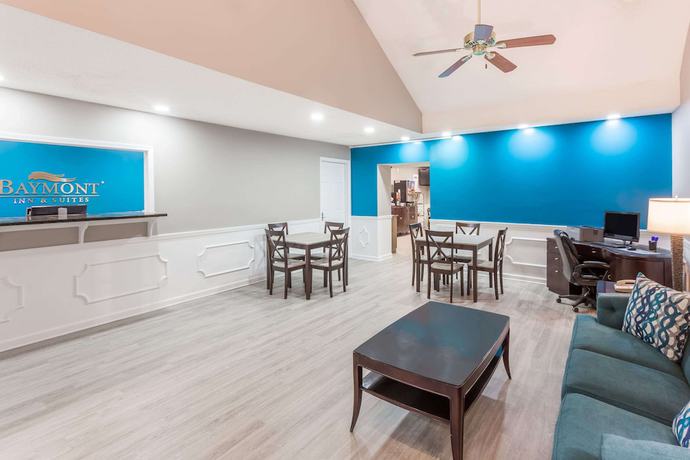 Imagen de los interiores del Hotel Baymont by Wyndham Duncan/Spartanburg. Foto 15