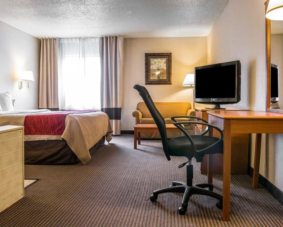 Imagen de la habitación del Hotel Baymont by Wyndham Flint Airport North. Foto 9