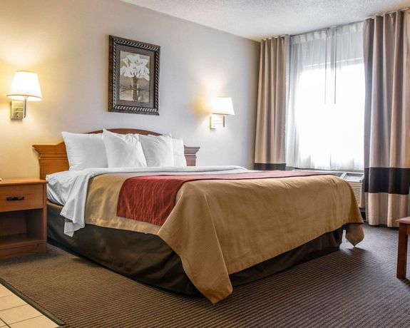 Imagen de la habitación del Hotel Baymont by Wyndham Flint Airport North. Foto 10