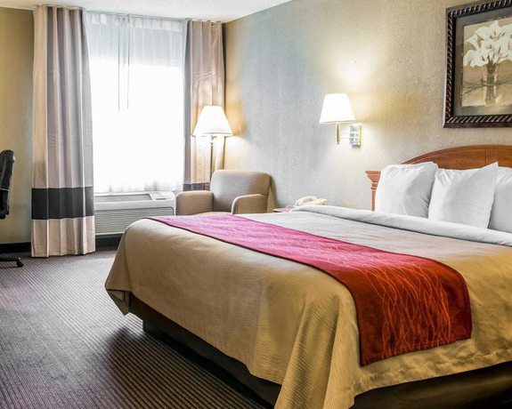 Imagen de la habitación del Hotel Baymont by Wyndham Flint Airport North. Foto 11