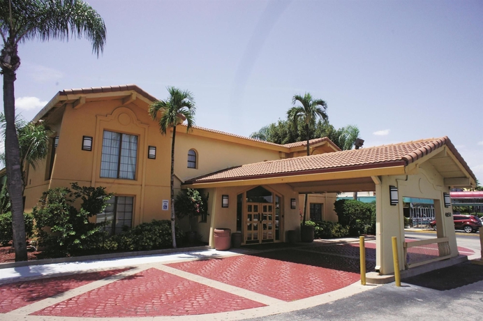 Imagen general del Hotel Baymont by Wyndham Fort Myers Central. Foto 1