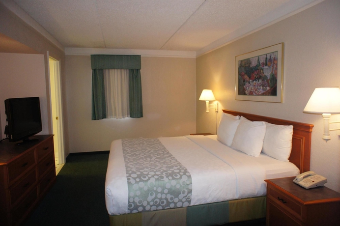 Imagen de la habitación del Hotel Baymont by Wyndham Fort Myers Central. Foto 5