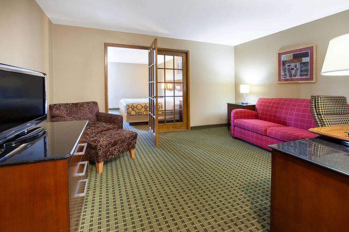 Imagen de la habitación del Hotel Baymont by Wyndham Franklin, Franklin. Foto 15